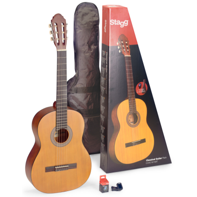 Stagg C440 M NAT PACK Set met naturelkleurige 4/4 klassieke gitaar met lindehouten top, tuner, hoes en kleurdoos