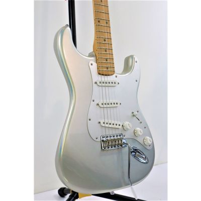 Fender H.E.R. Stratocaster, Maple Fingerboard, Chrome Glow elektrische gitaar - Elektrische gitaar
