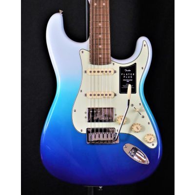 Fender Player Plus Stratocaster - Belair Blue (inclusief gigbag) - Elektrische gitaar