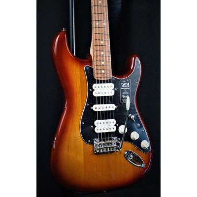 Fender Player Stratocaster® HSH, Pau Ferro Fingerboard, Tobacco Sunburst