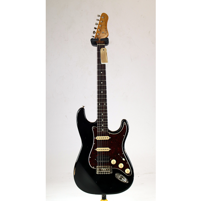 Haar Strat Trad S Charcoal Frost  Aged