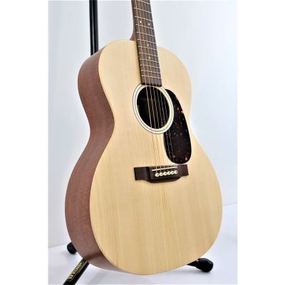 Martin 00L-X2E   - Acoustic Guitar