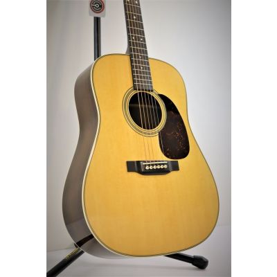 Martin D-28 akoestische gitaar