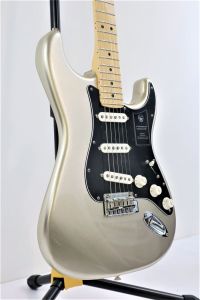 Fender 75th Anniversary Stratocaster Diamond - Electric Guitar